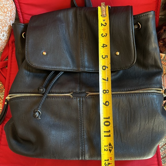 HYNES VICTORY Black Faux Leather Drawstring Backpack - 12" x 13" - Picture 8 of 12